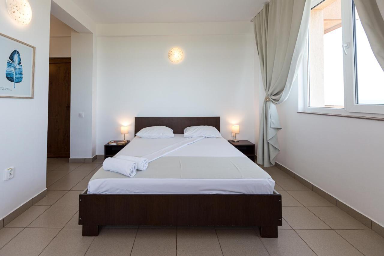 Casa Eden Hotel Costinesti Luaran gambar