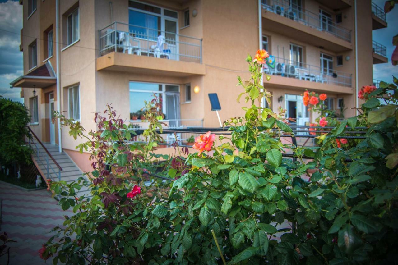 Casa Eden Hotel Costinesti Luaran gambar